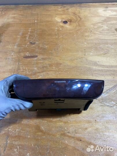 Пепельница Mercedes-Benz S-Class W220 M113E50