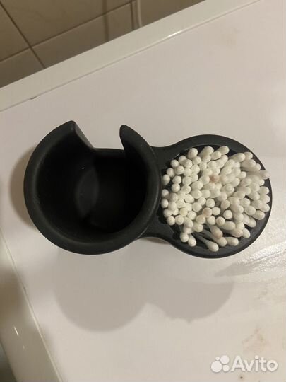 Контейнер для ватных дисков и палочек