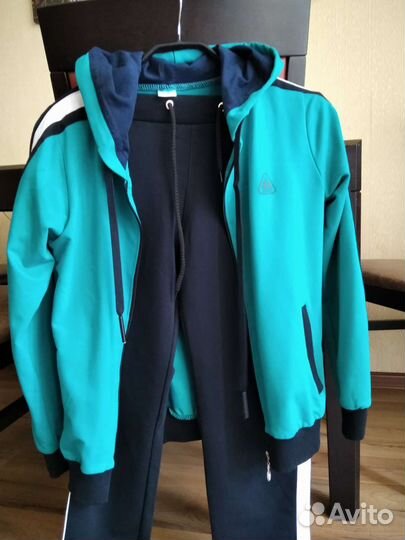 Спортивный костюм