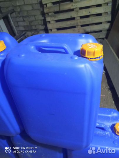 Канистры пластиковые бу 30 литров