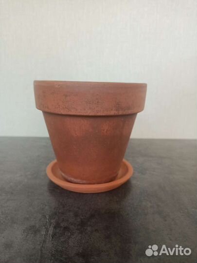 Горшок глиняный с поддоном h10