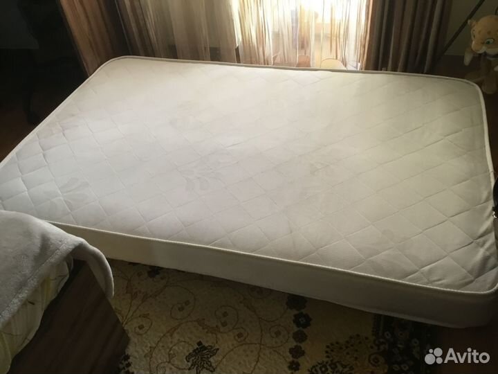 Продам матрас ролики и самокат