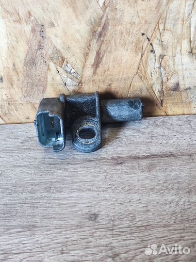 Датчик положения распредвала Ford Kuga 1