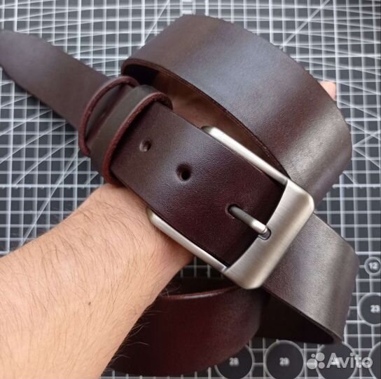 Мужской кожаный ремень ручной работы