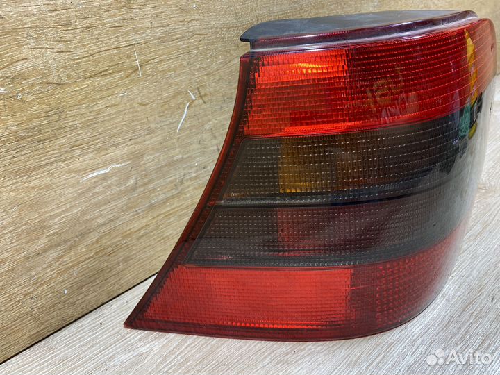 Фонарь задний левый Volkswagen Golf 4 Арт. 111484