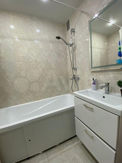 2-к. квартира, 76 м², 5/9 эт.