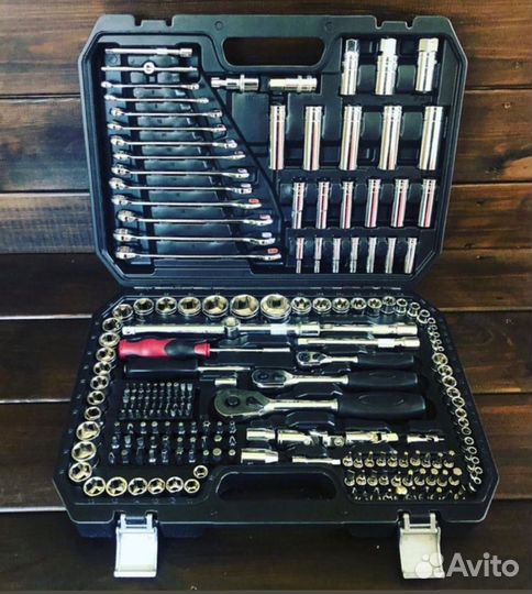 Набор инструментов SATA 218