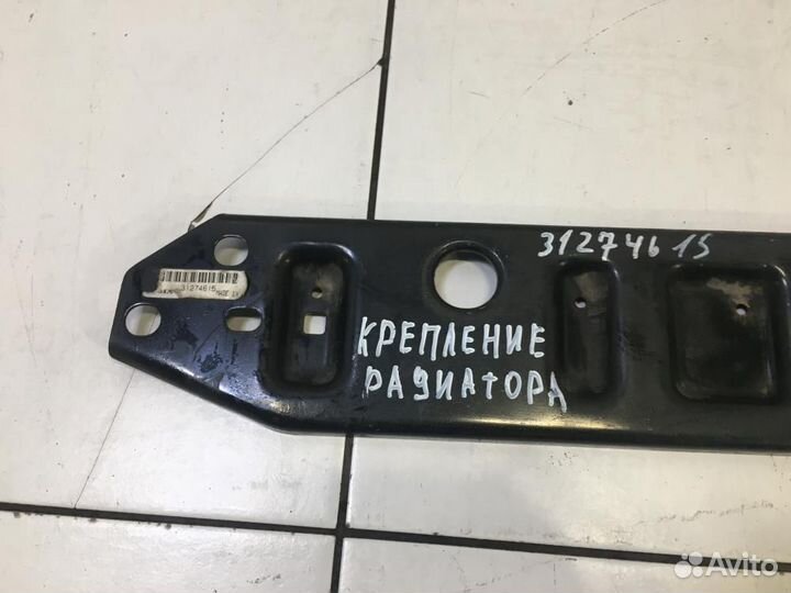 Кронштейн радиатора Volvo Volvo V60 FW45