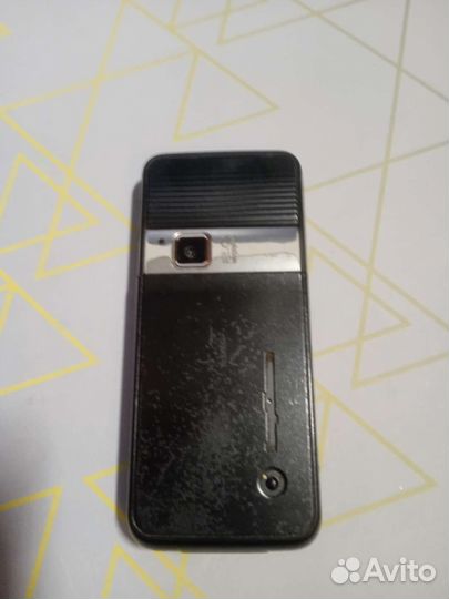 «Телефон» Sony Ericsson G502