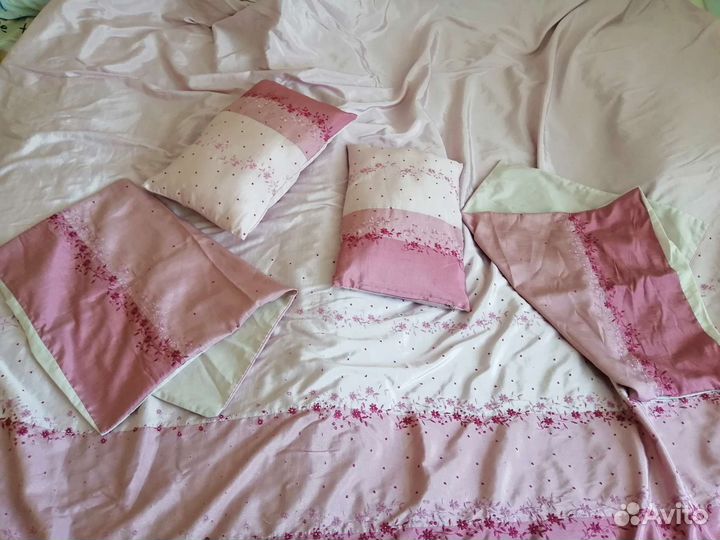 Пододеяльник-покрывало, 4 наволочки и 2 подушки