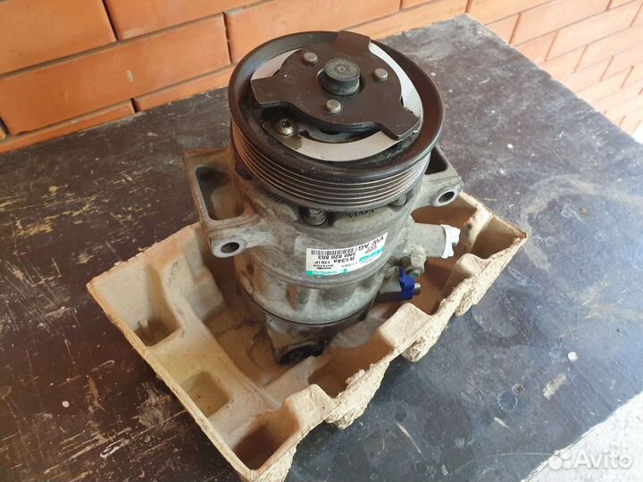 Компрессор кондиционера volkswagen passat cc