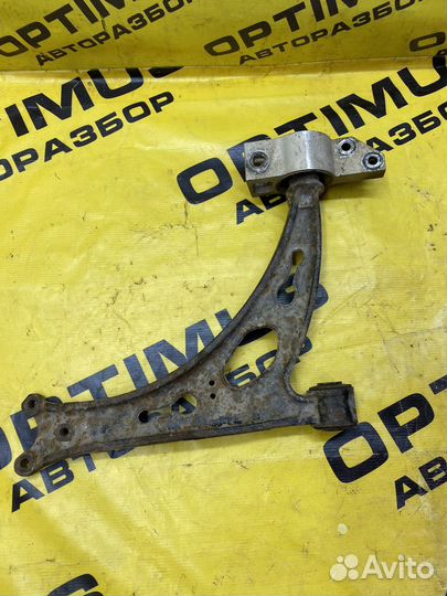 Рычаг передний левый Skoda Octavia A5