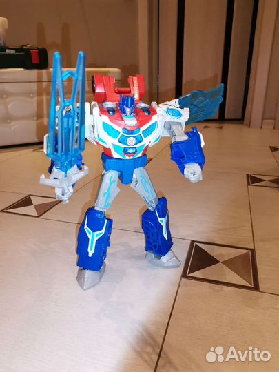 Оптимус прайм hasbro