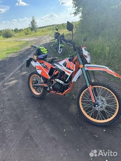 Продаю мотоцикл техник