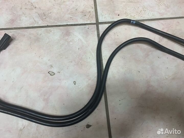 Шланг омывателя Mercedes W222