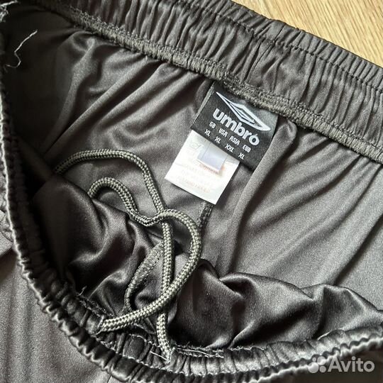 Шорты Umbro