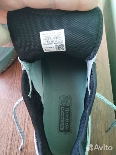 Кроссовки reebok 40 размер