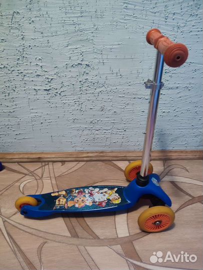 Самокат детский трехколесный бу