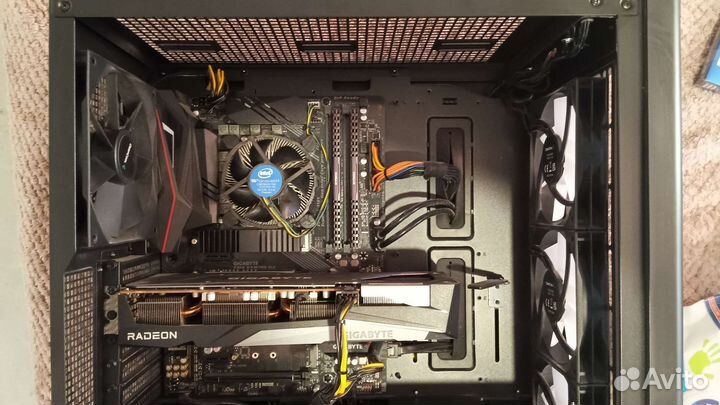 RX6600XT / i5 9400f / 16Gb / 2xSSD