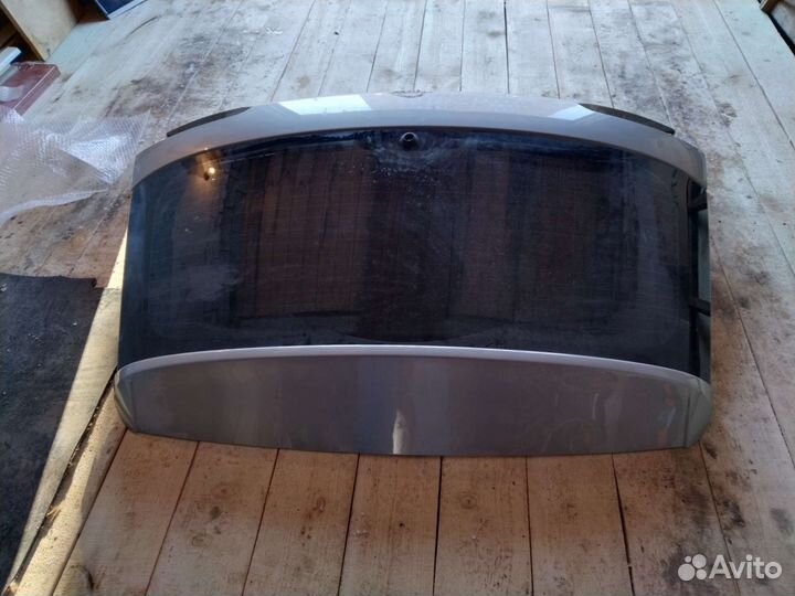 Дверь багажника на Тигуан 2