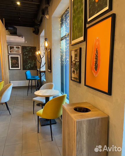 Столы и стулья