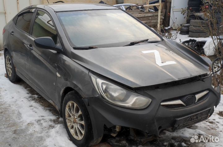 Разбор Hyundai Solaris G4FA 1.4L 2012г