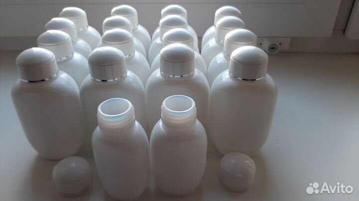 Бутылочки с крышками (Германия)