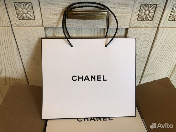 Пакеты chanel и стикеры для Ренаты