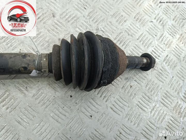 Полуось передняя правая б/у Opel Astra H