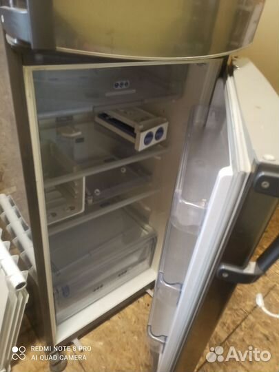 Холодильник whirlpool