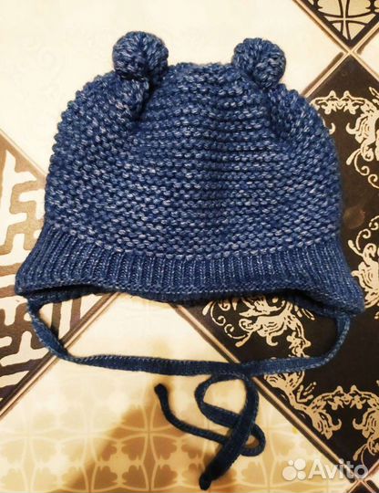 Шапка зимняя новая + манишка + варежки, 1-2 года