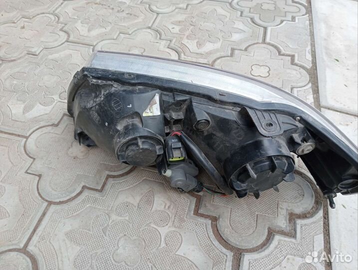 Фара правая Ниссан Альмера классик