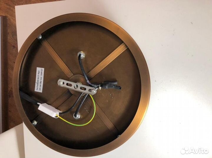 Люстра подвесная потолочная