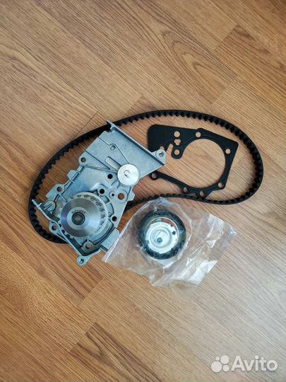 Набор грм Logan 1.4-1.6 8V с 2010 K7M,K7J + помпа