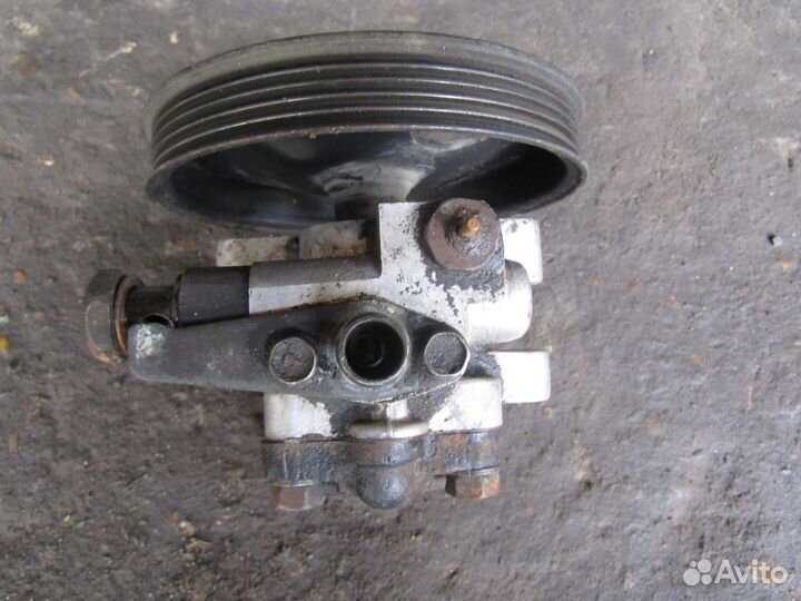 Насос гур Hyundai Sonata EF 2.0 01-12