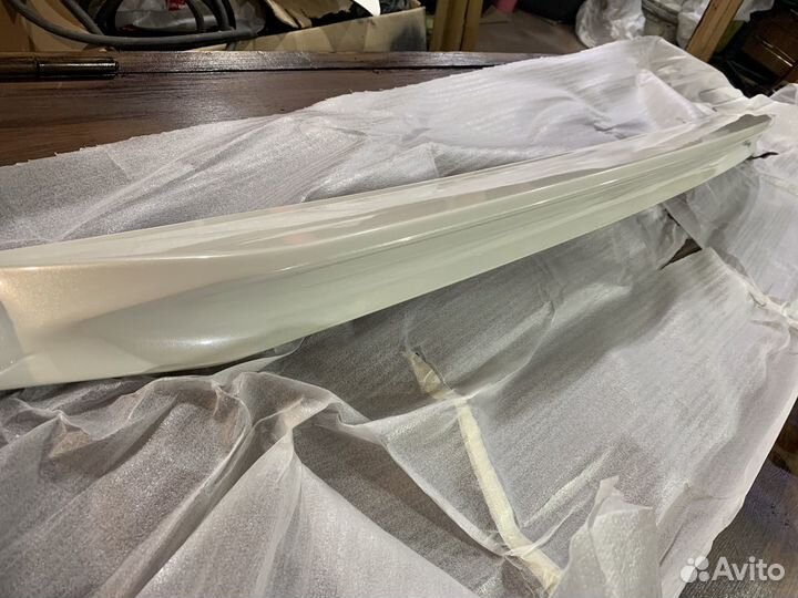 Спойлер Land Cruiser 200