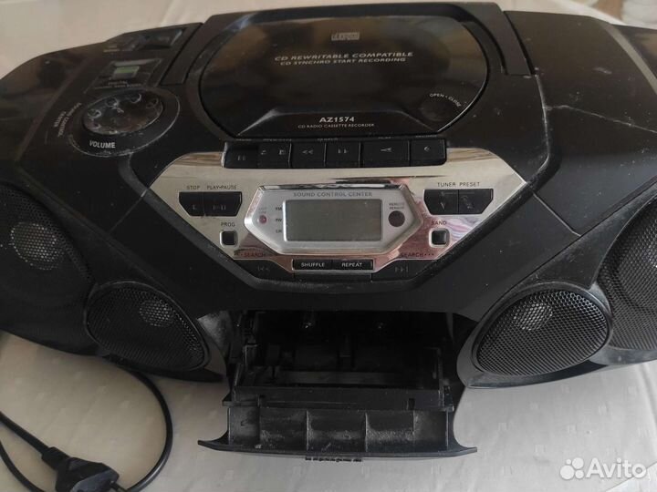 Музыкальный центр philips