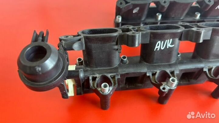 Впускной коллектор Audi A6 C6 AUK 3.2 2008