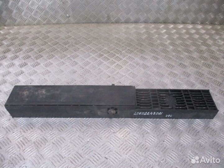 Кронштейн Volvo 23053668