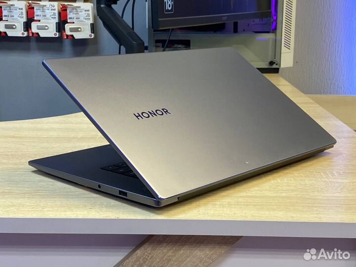 Ультрабук honor Vega 8 Ryzen 5 ссд 240