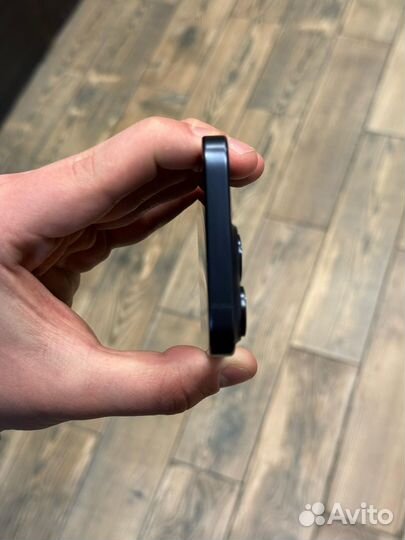 iPhone 15 Pro, 256 ГБ