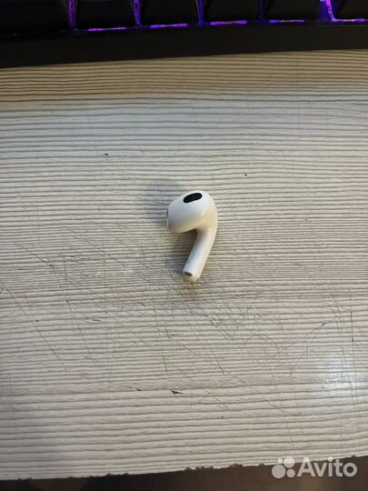 Airpods 3 правый