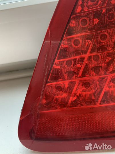 Фонарь багажника задний правый е212