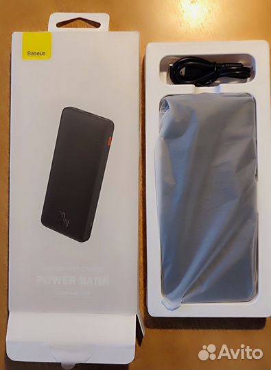 Повербанк с быстрой зарядкой QC 3.0