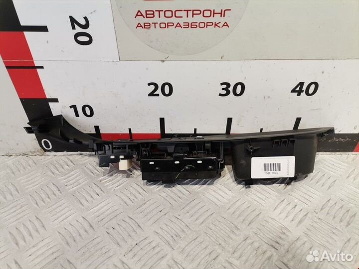 Блок управления стеклоподъемниками Mazda 6 GG 2002