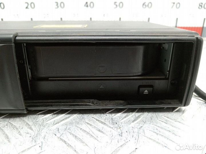 CD-чейнджер Audi A4 B5 1999