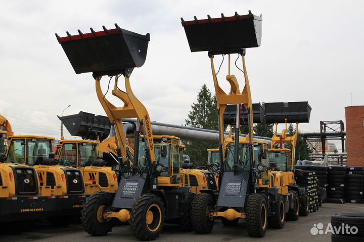 Фронтальный погрузчик Worker ZL30, 2023