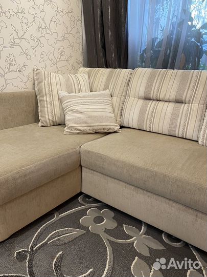 Угловой диван