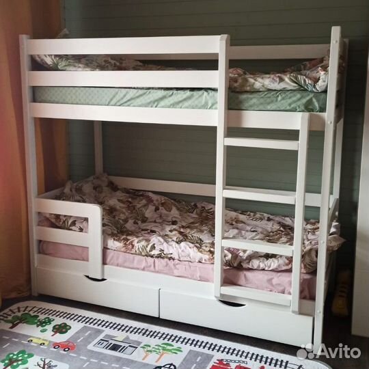 Двухъярусная детская кровать натуральное дерево