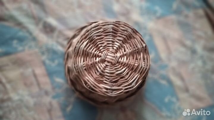 Корзина плетеная